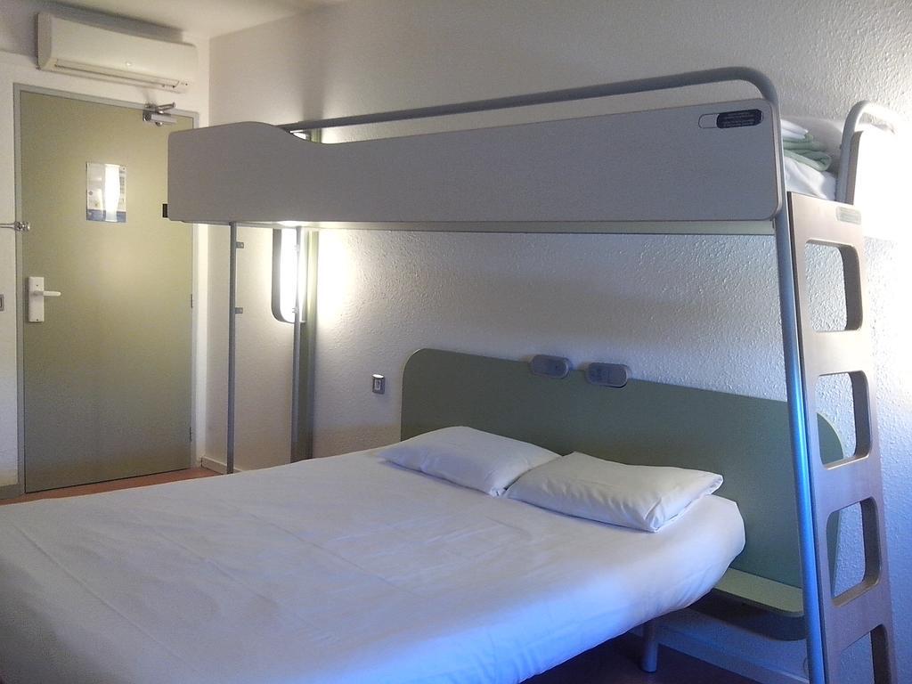 Ibis Budget Poitiers Sud Zimmer foto